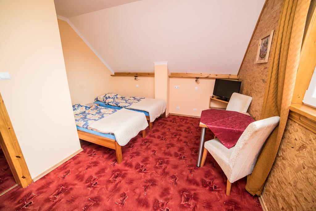 Bed and Breakfast Gosciniec Czapla Dywity Habitación foto